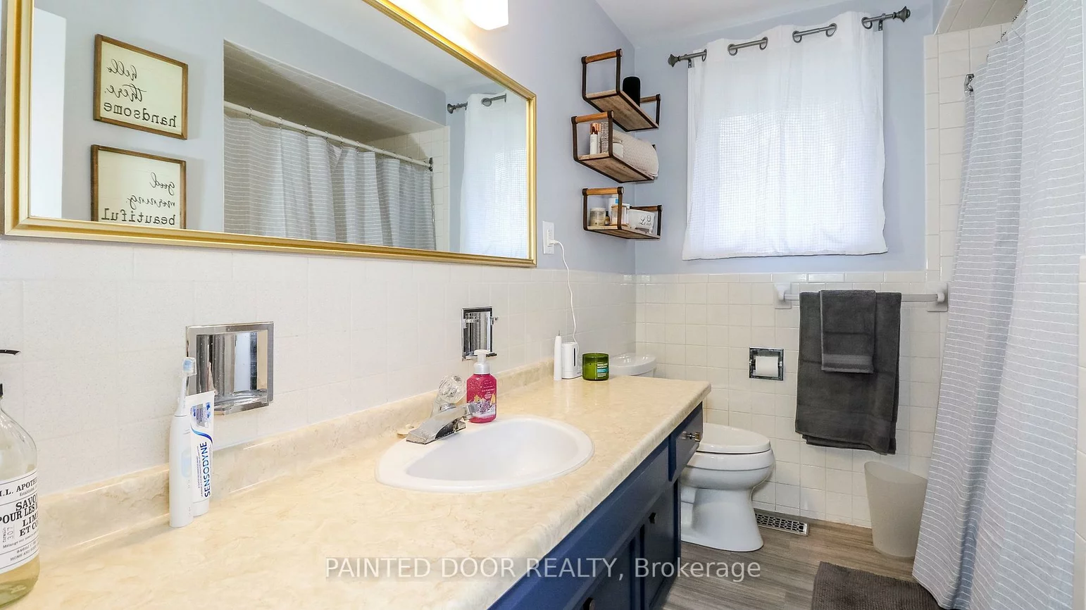 14, Steel, Grove East, Barrie