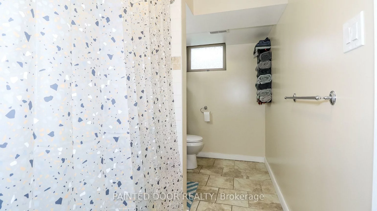 14, Steel, Grove East, Barrie