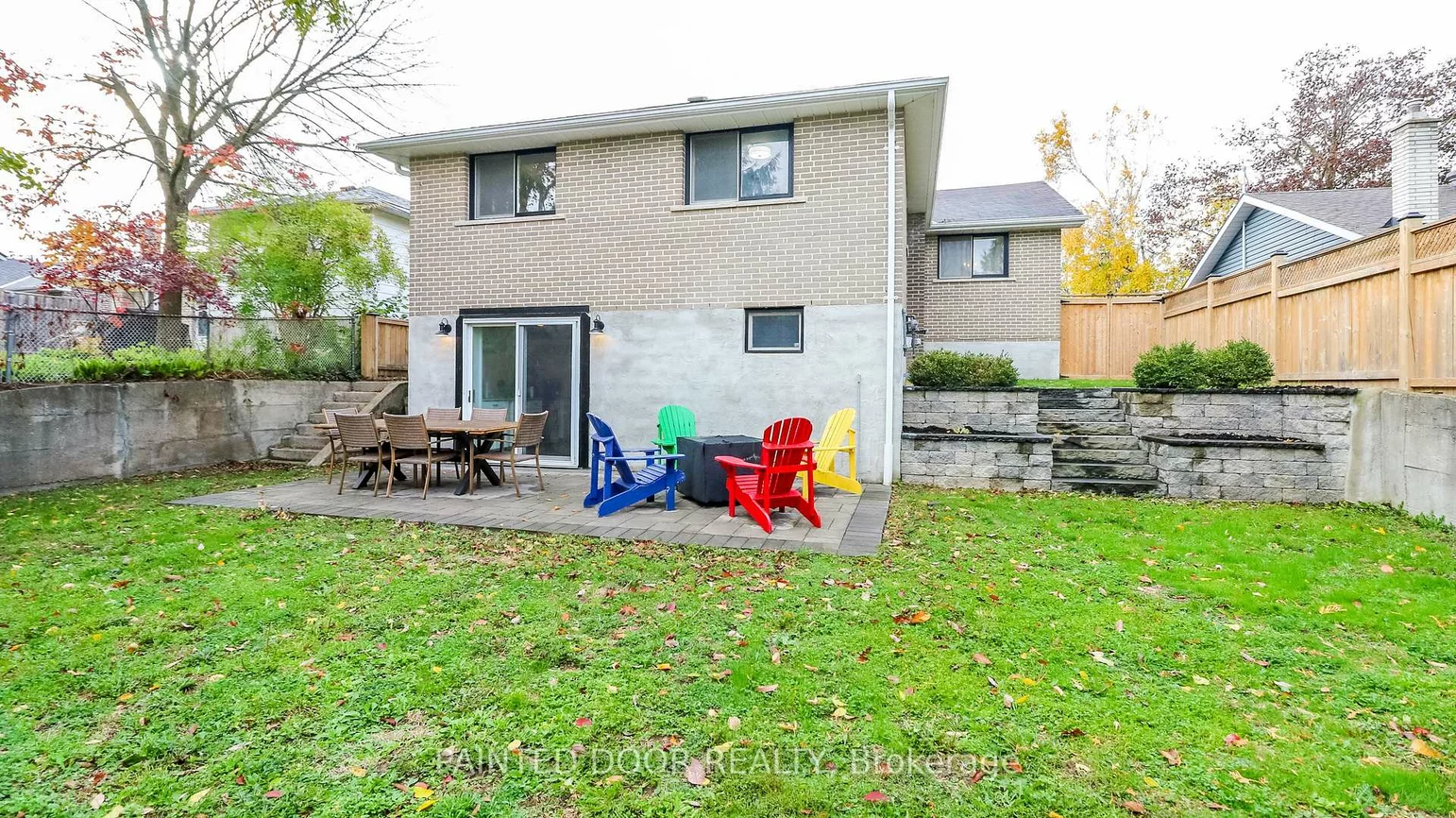 14, Steel, Grove East, Barrie