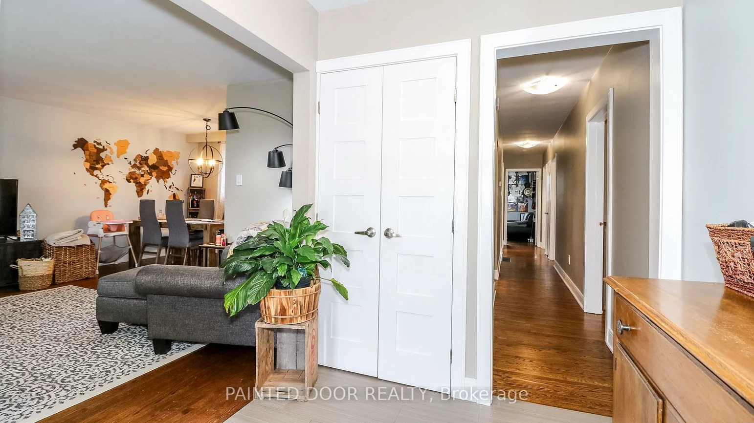 14, Steel, Grove East, Barrie