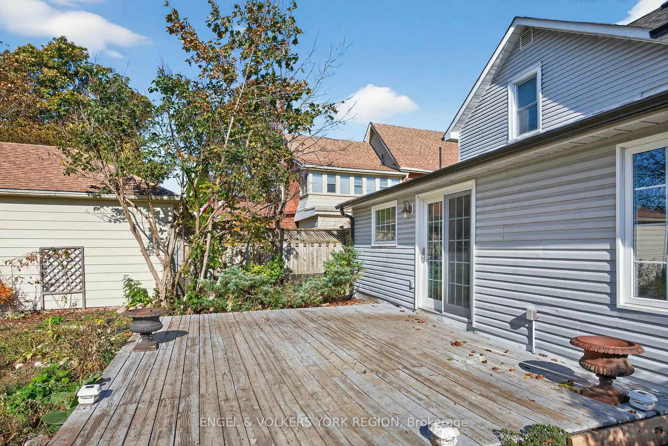 52, Parkside, Queen's Park, Barrie