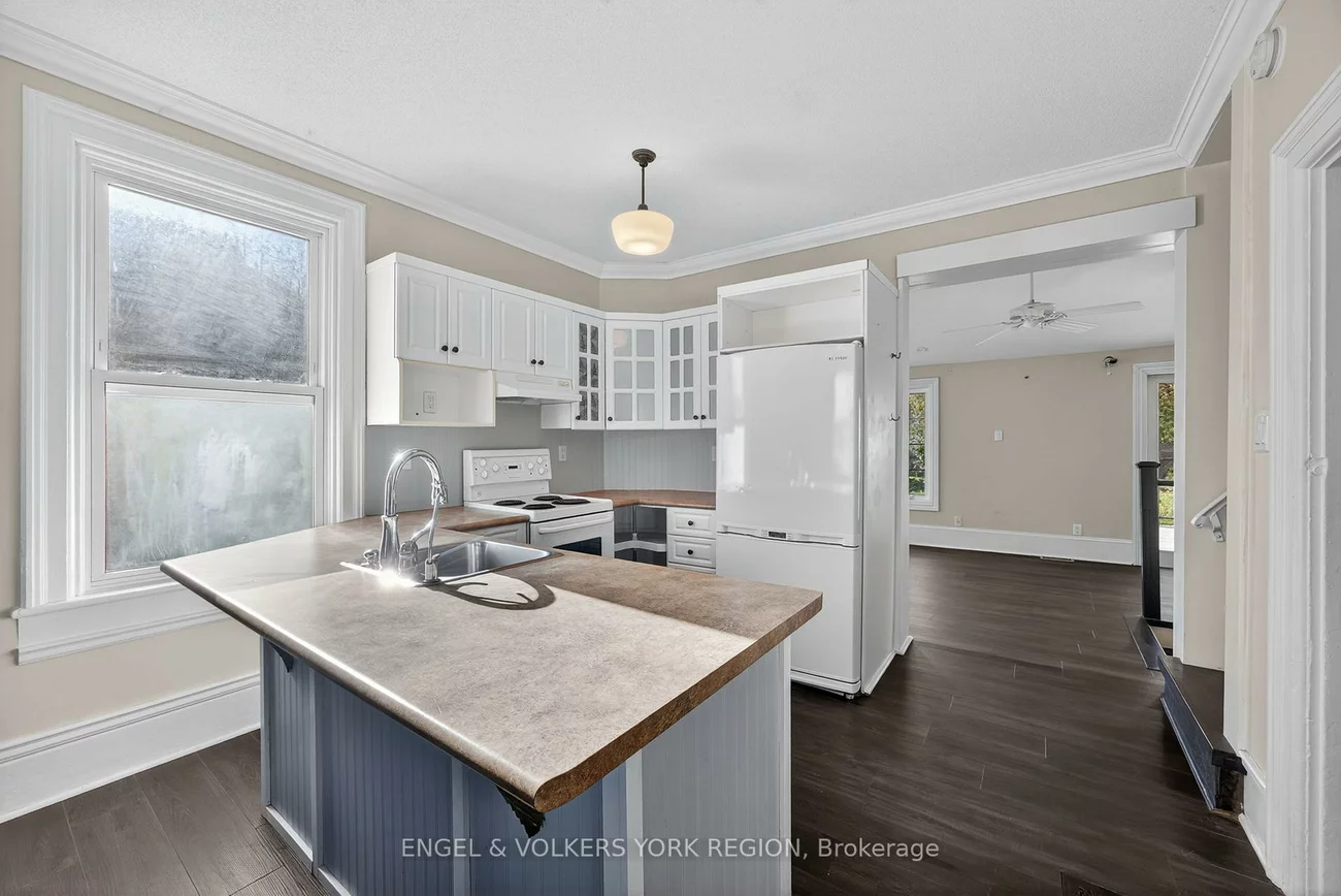 52, Parkside, Queen's Park, Barrie