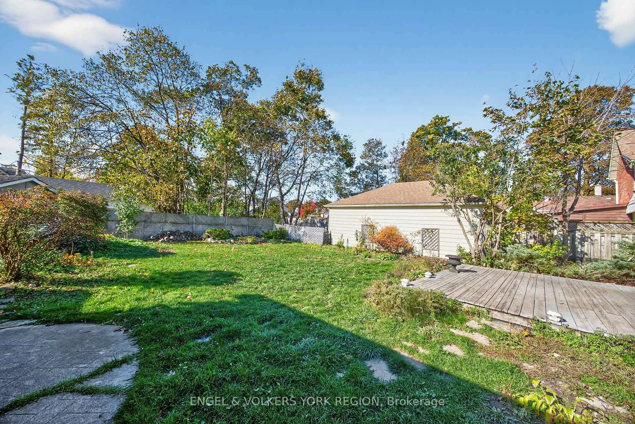 52, Parkside, Queen's Park, Barrie