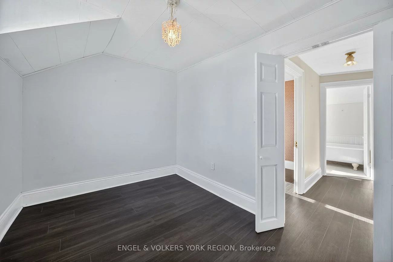 52, Parkside, Queen's Park, Barrie