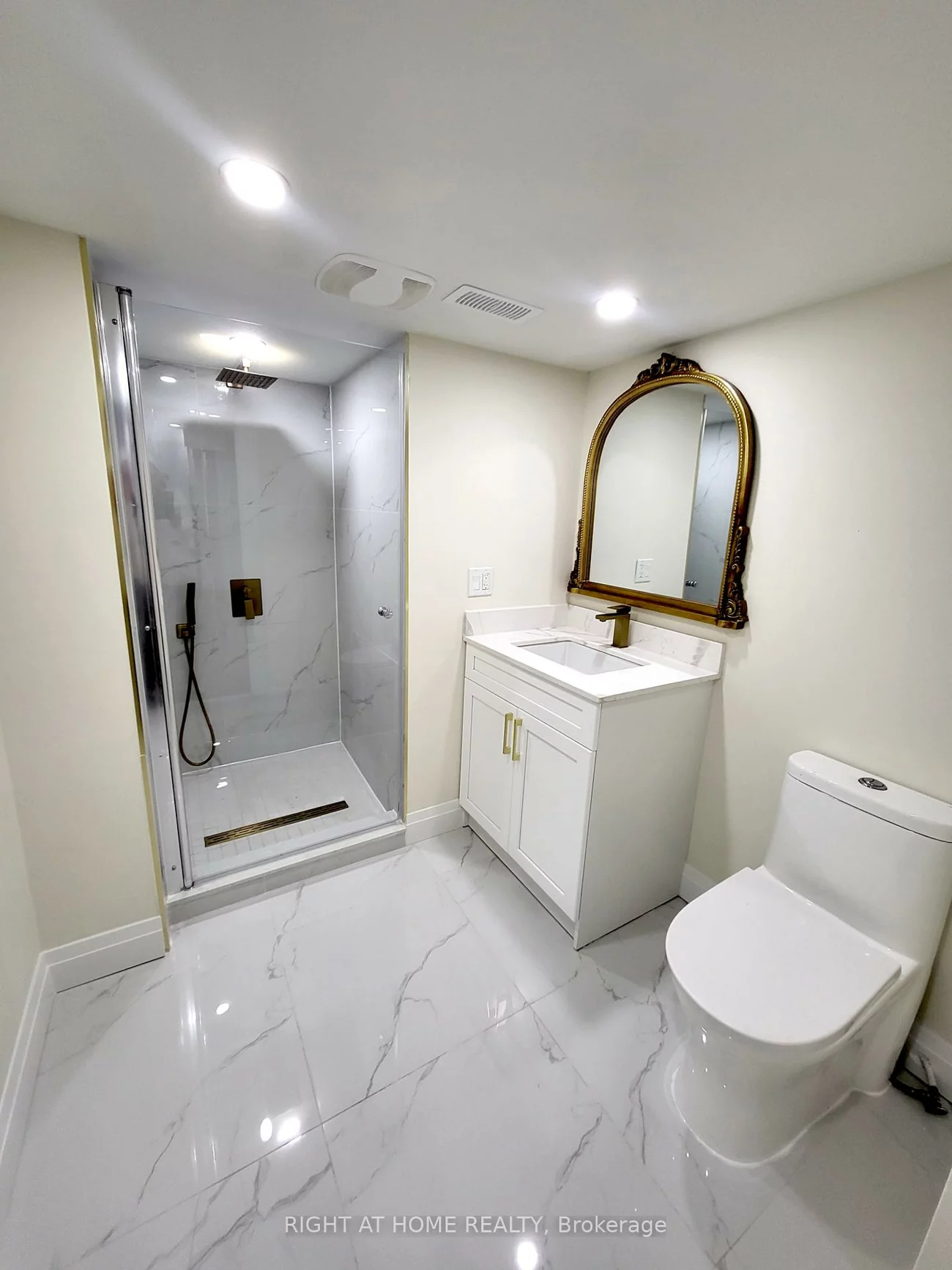 247, Hickling, Grove East, Barrie