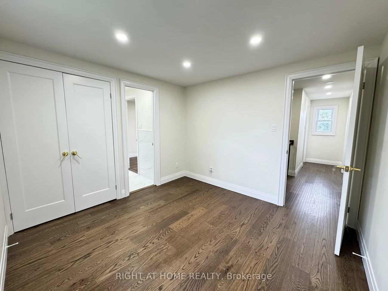 247, Hickling, Grove East, Barrie