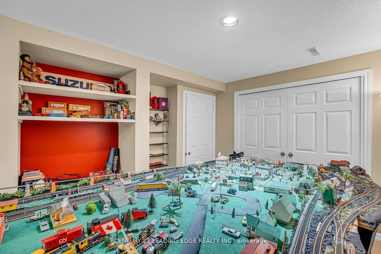 21, Brushwood, Bayshore, Barrie