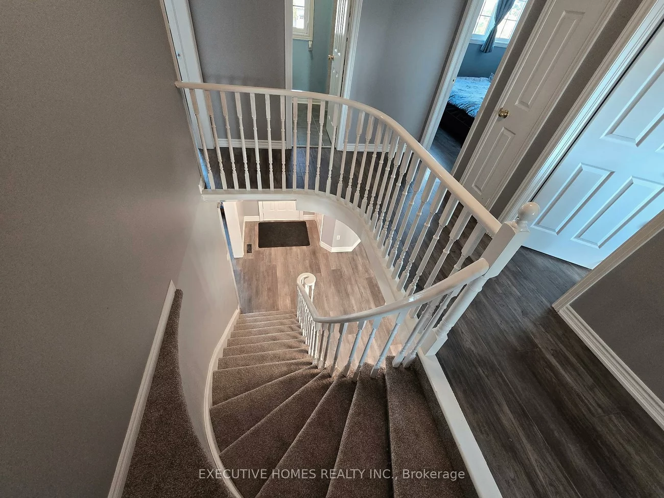 38, Sherwood, Northwest, Barrie