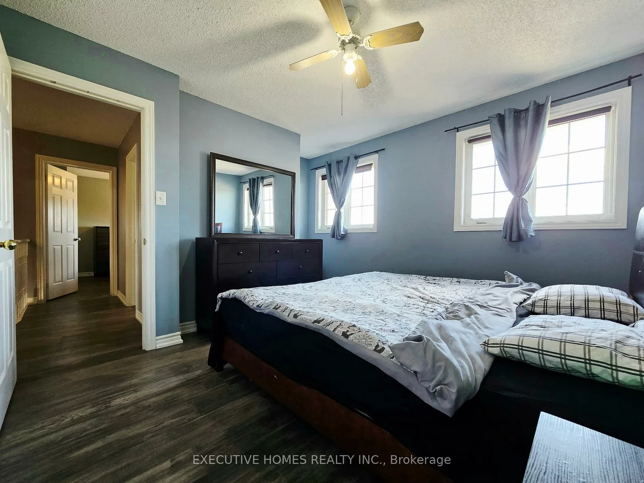 38, Sherwood, Northwest, Barrie