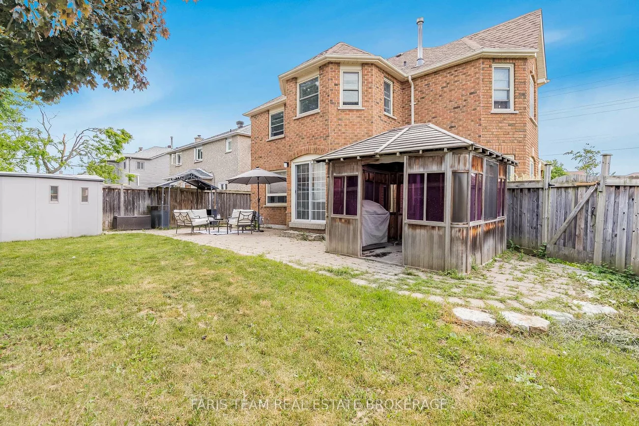 142, Livingstone, West Bayfield, Barrie