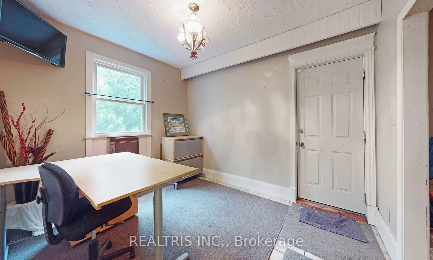 149, Worsley, City Centre, Barrie