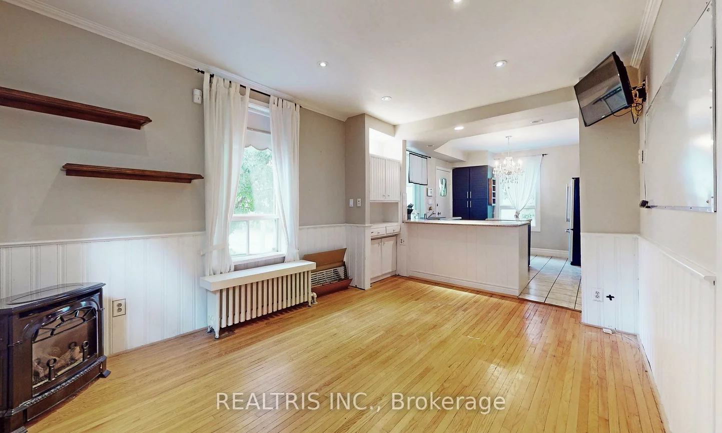 149, Worsley, City Centre, Barrie