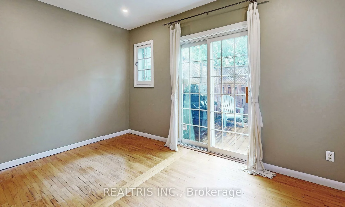 149, Worsley, City Centre, Barrie