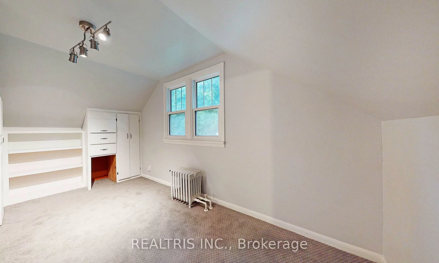 149, Worsley, City Centre, Barrie