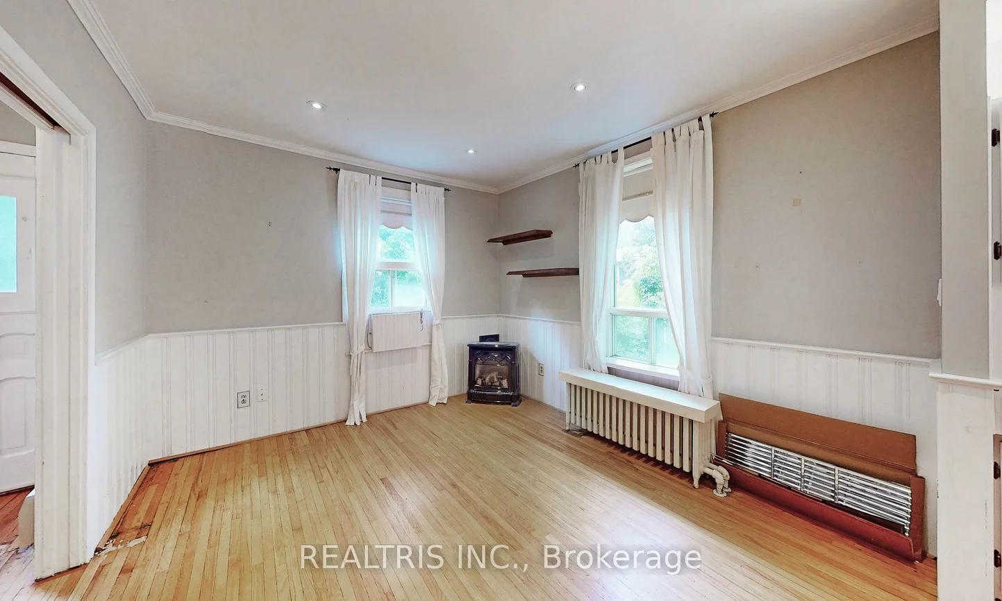 149, Worsley, City Centre, Barrie