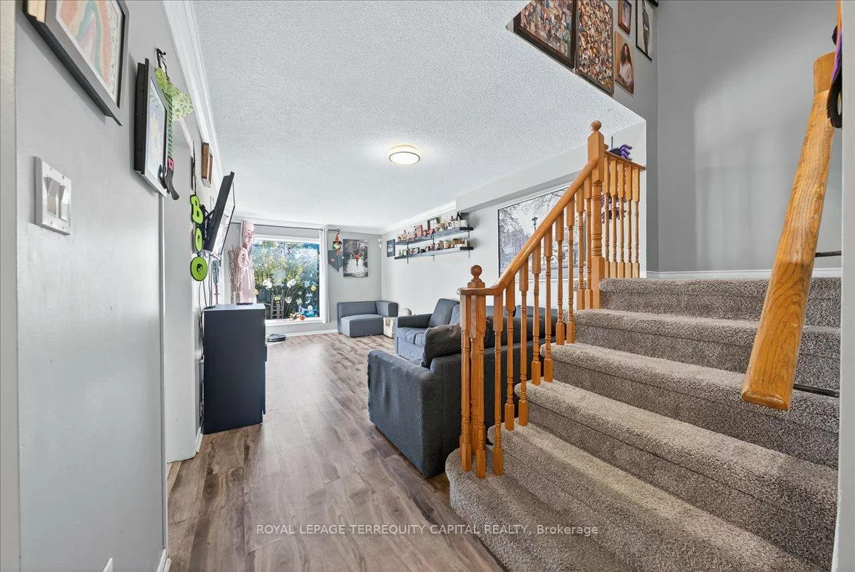 118, Leslie, Holly, Barrie