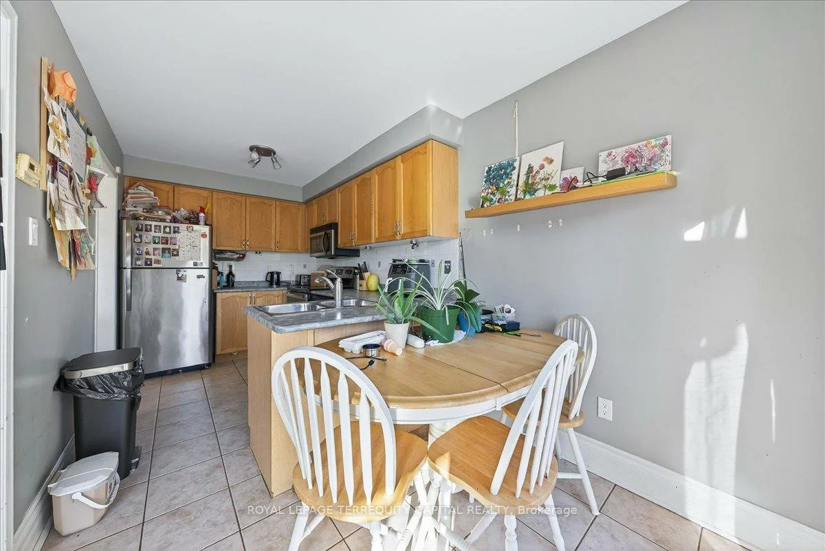 118, Leslie, Holly, Barrie