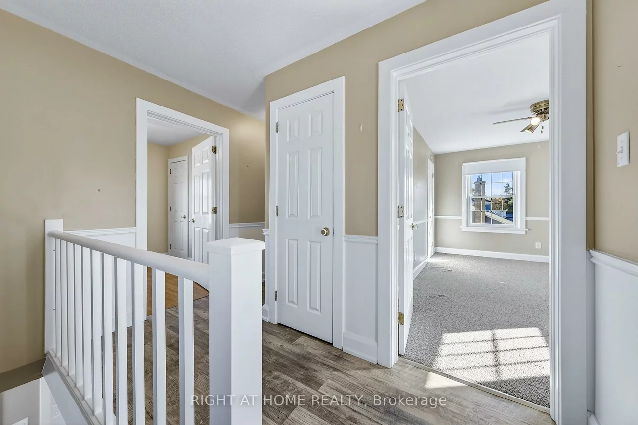 44, Newton, Wellington, Barrie