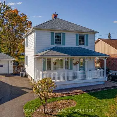 44, Newton, Wellington, Barrie