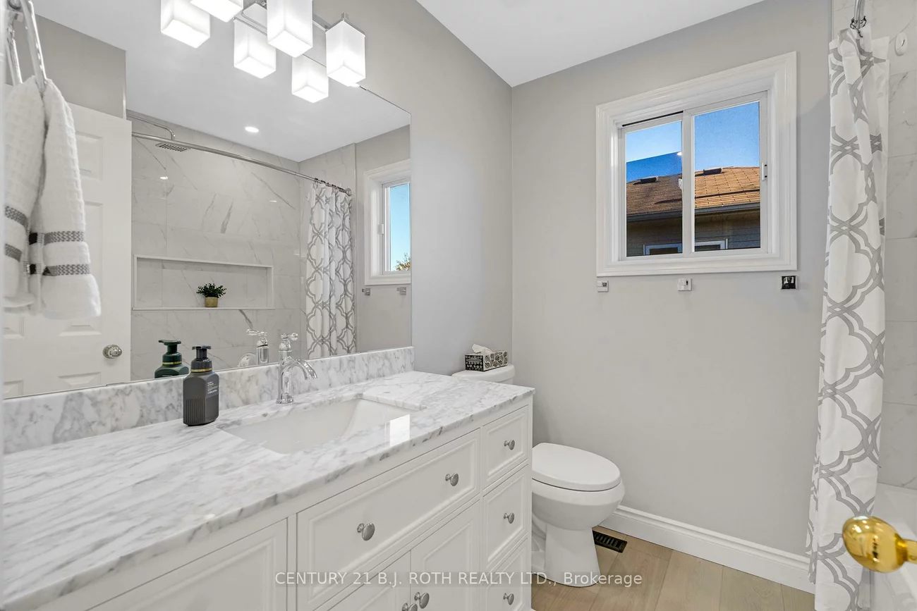 76, Arthur, Grove East, Barrie