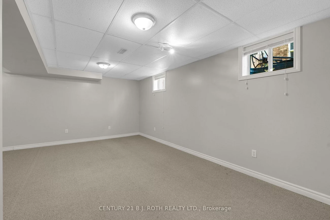 76, Arthur, Grove East, Barrie