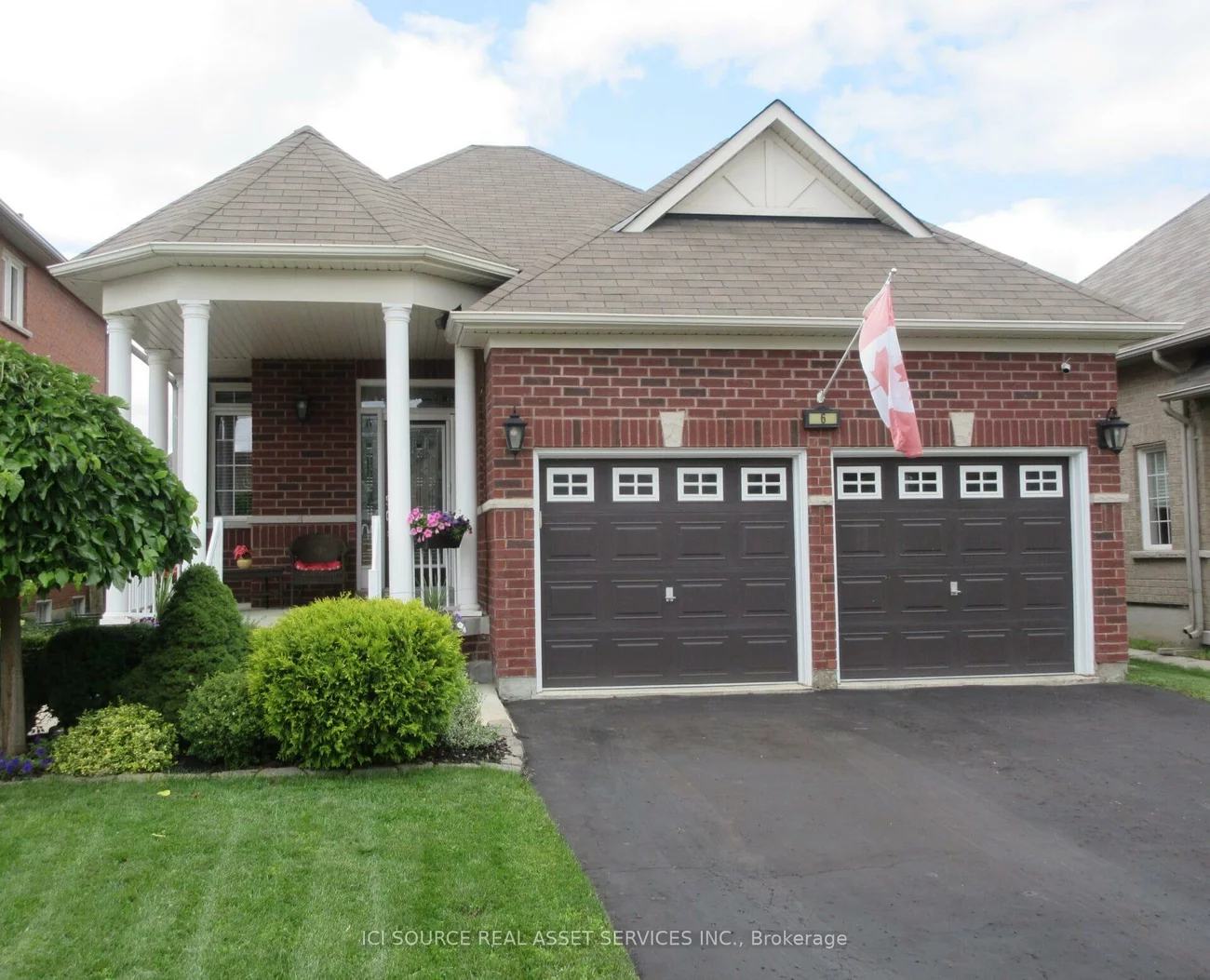 6, Versailles, Innis-Shore, Barrie