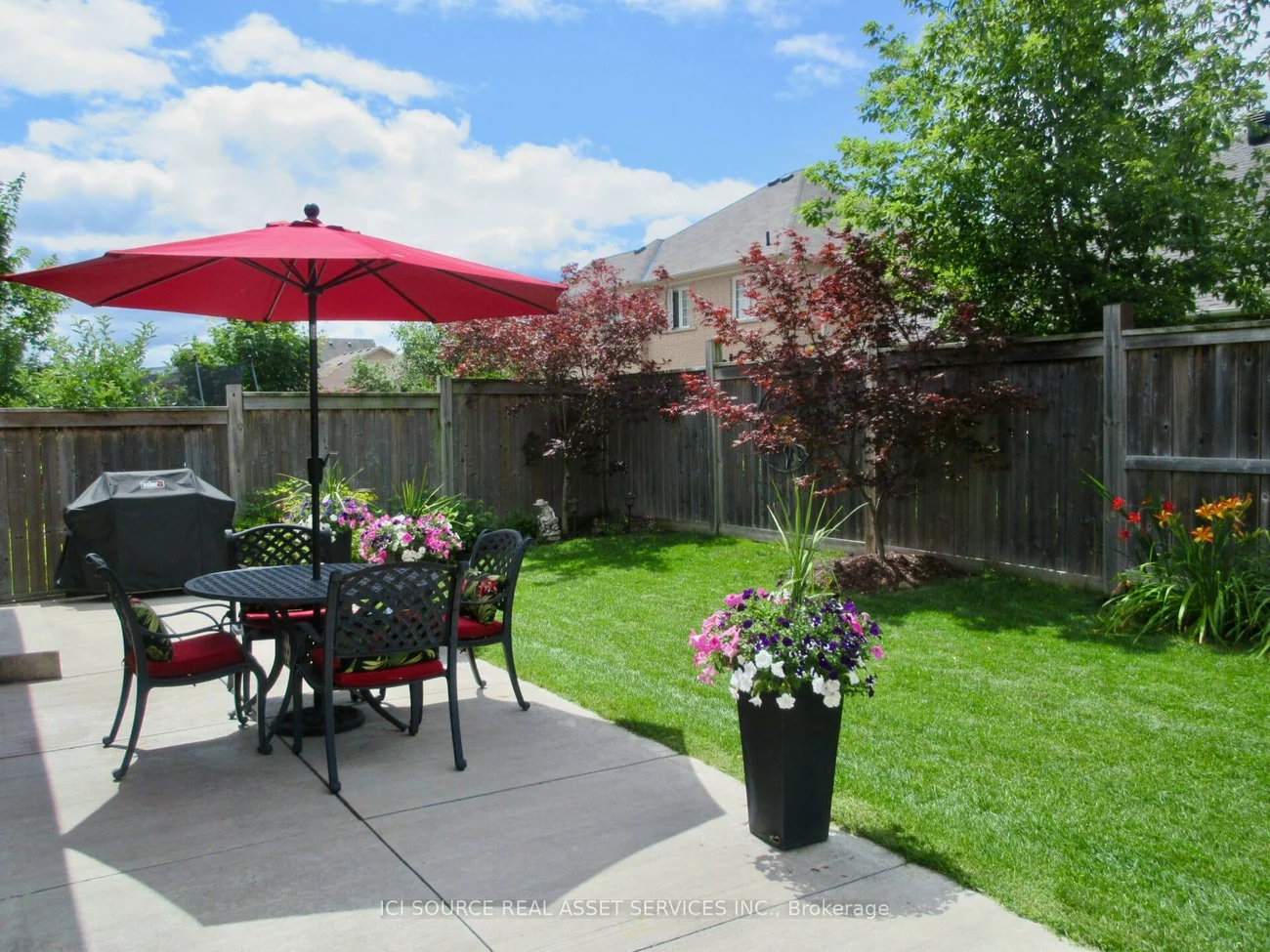 6, Versailles, Innis-Shore, Barrie