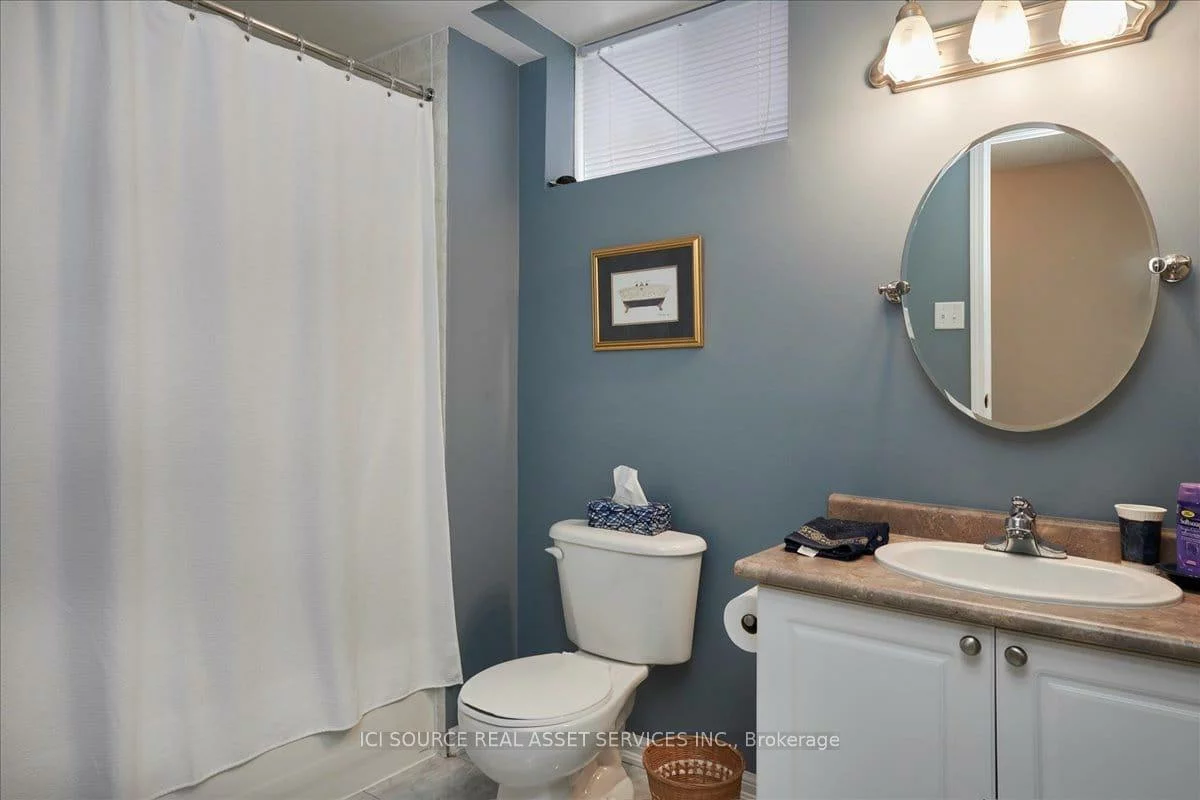 6, Versailles, Innis-Shore, Barrie