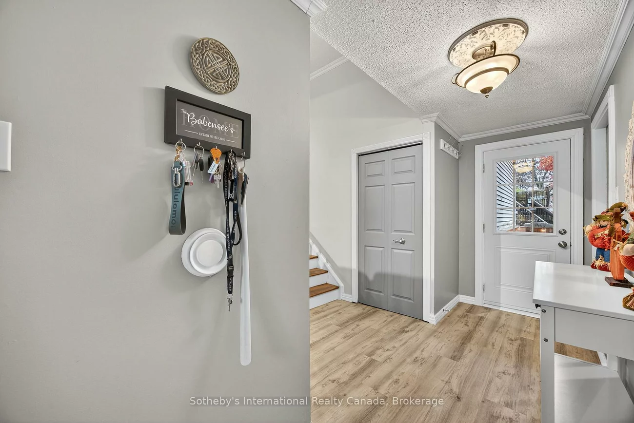 17, Coles, Sunnidale, Barrie