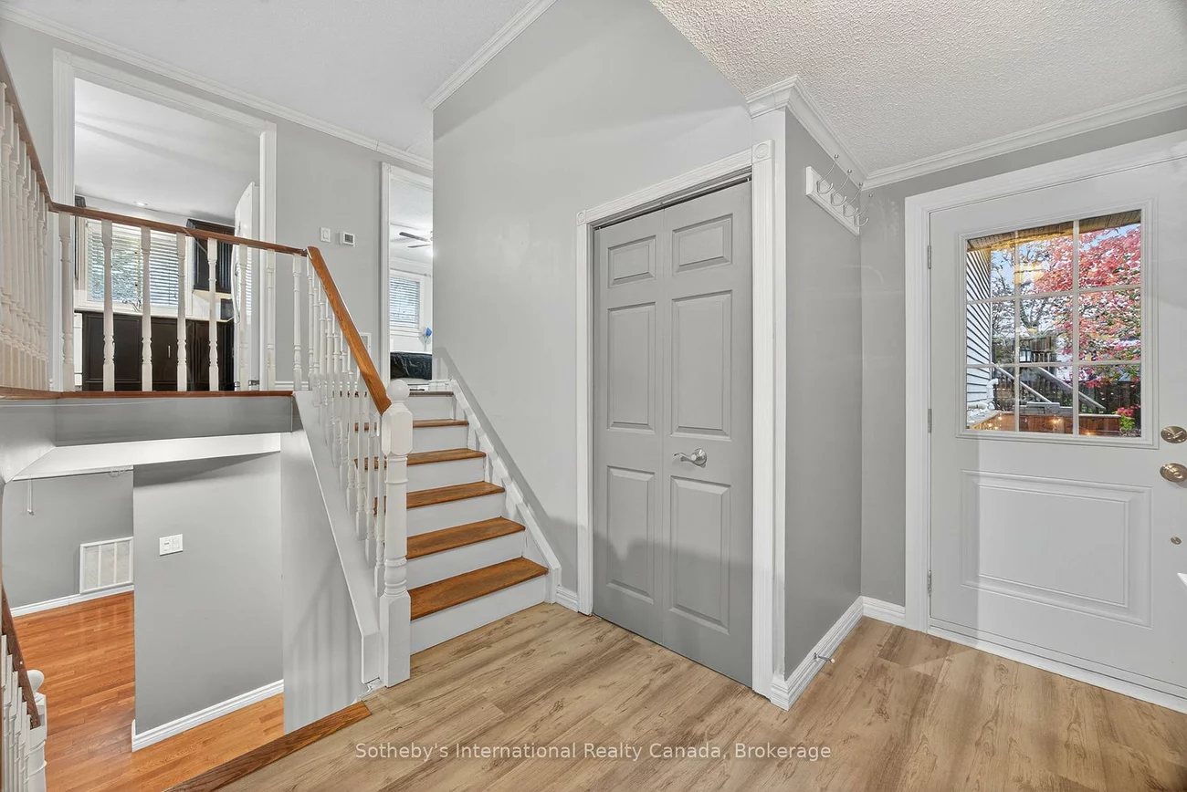 17, Coles, Sunnidale, Barrie