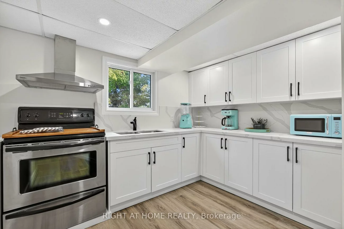 13, Orwell, Letitia Heights, Barrie