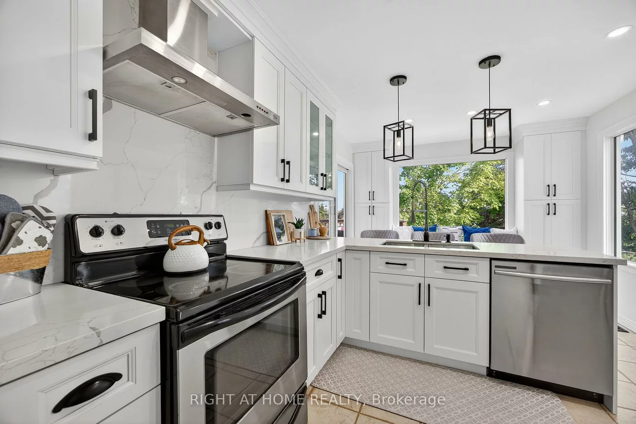 13, Orwell, Letitia Heights, Barrie