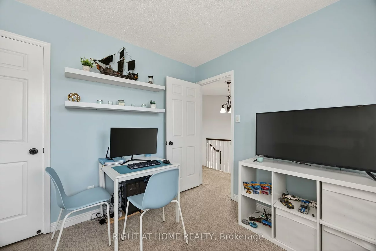 13, Orwell, Letitia Heights, Barrie