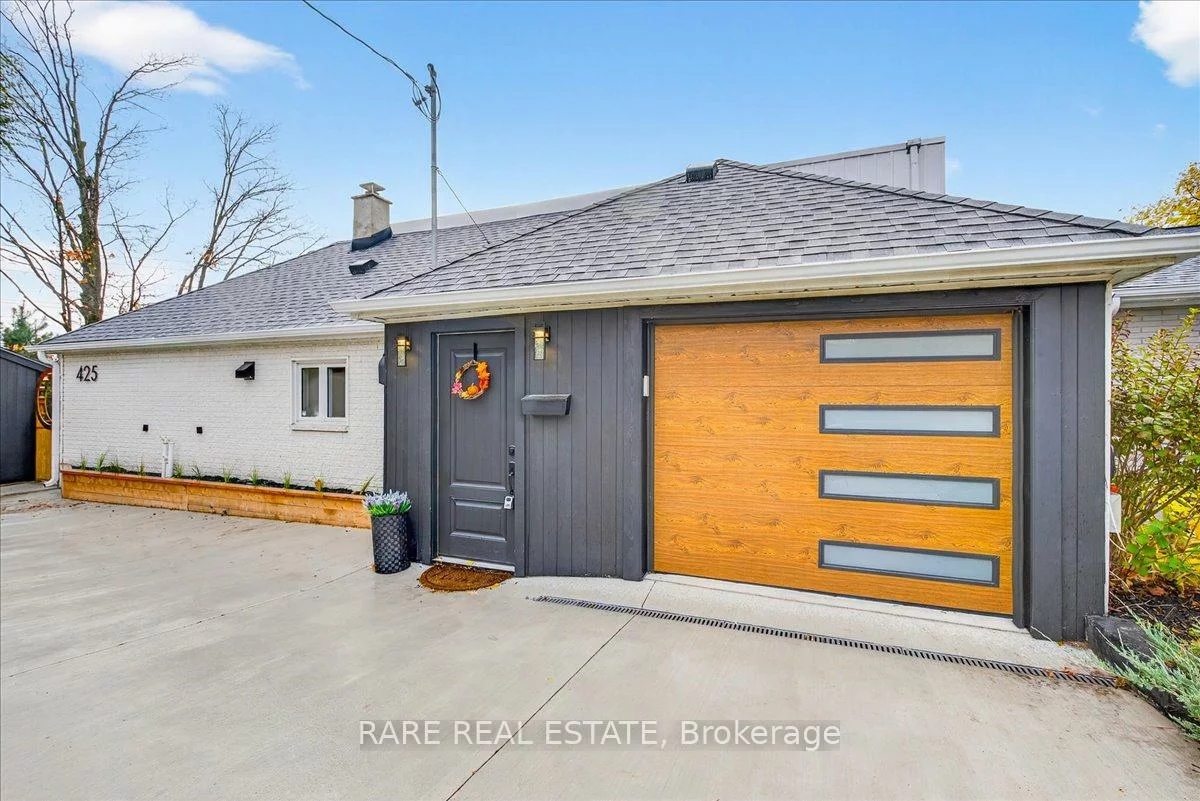 425, Codrington, Codrington, Barrie