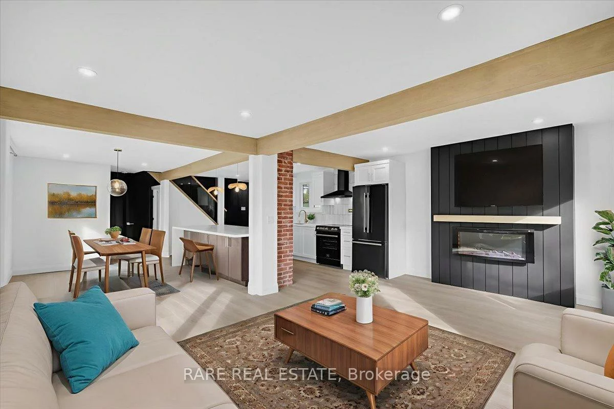 425, Codrington, Codrington, Barrie