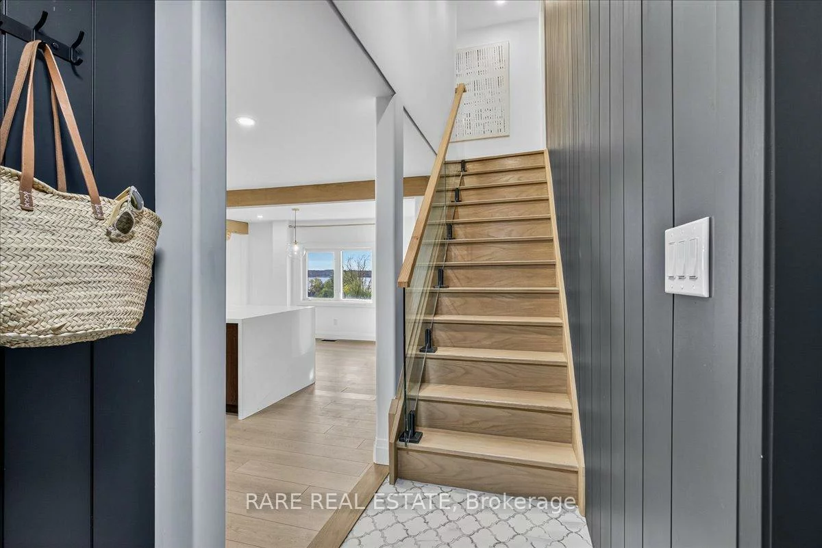 425, Codrington, Codrington, Barrie