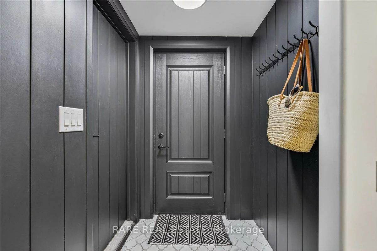 425, Codrington, Codrington, Barrie