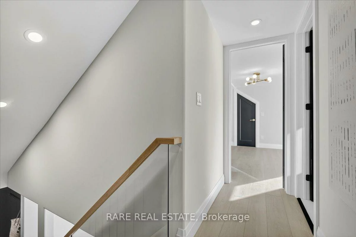 425, Codrington, Codrington, Barrie