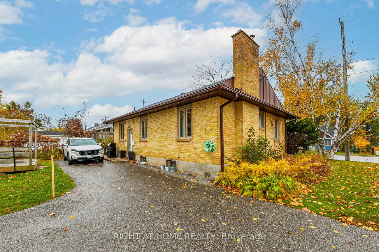 205, St Vincent, Wellington, Barrie