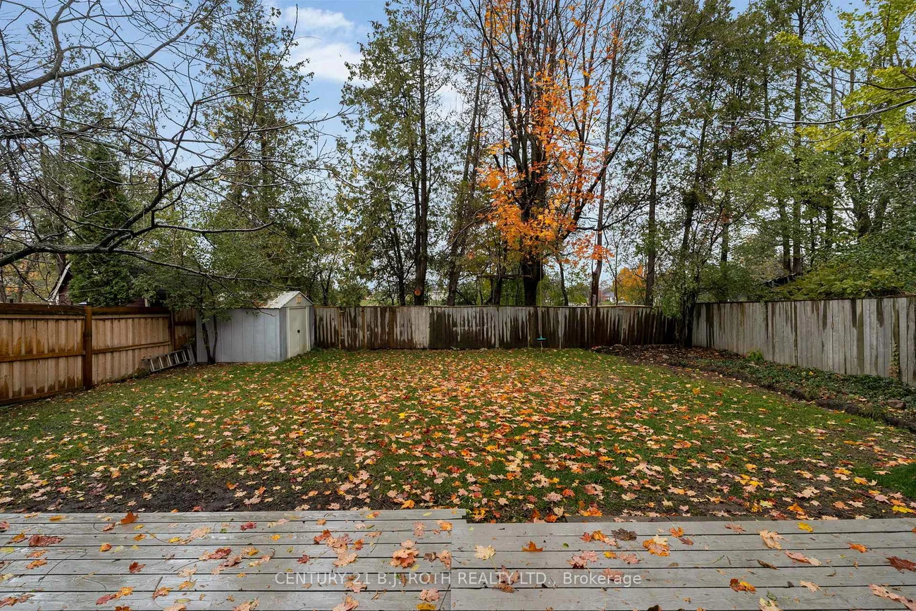 4, White Pine, Codrington, Barrie