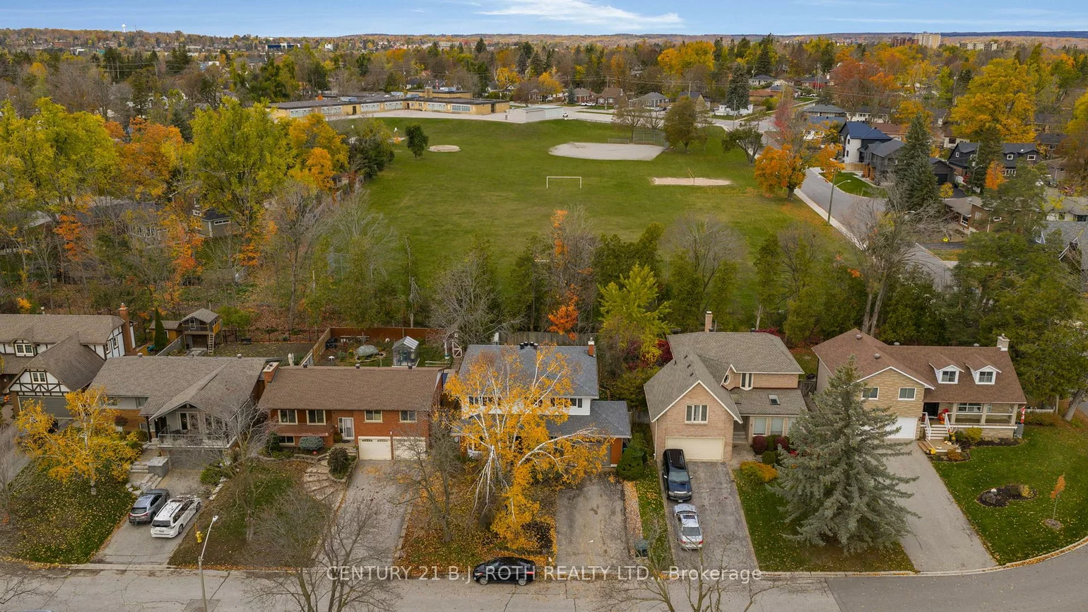 4, White Pine, Codrington, Barrie