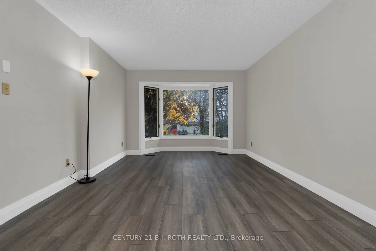 4, White Pine, Codrington, Barrie