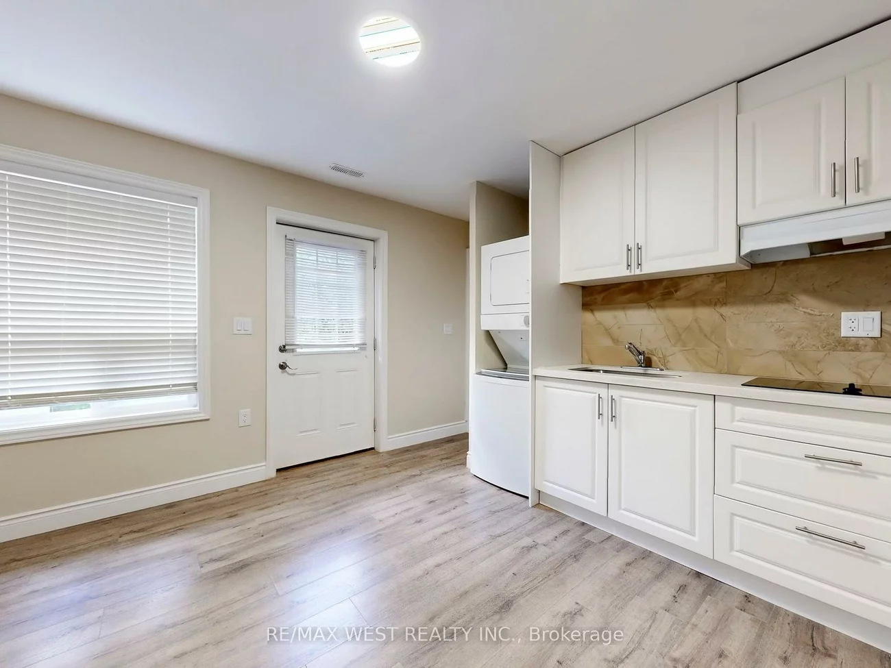 292, St Vincent, Wellington, Barrie