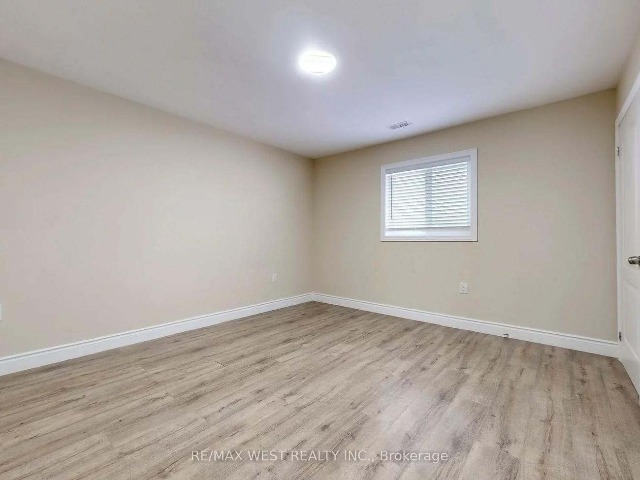 292, St Vincent, Wellington, Barrie