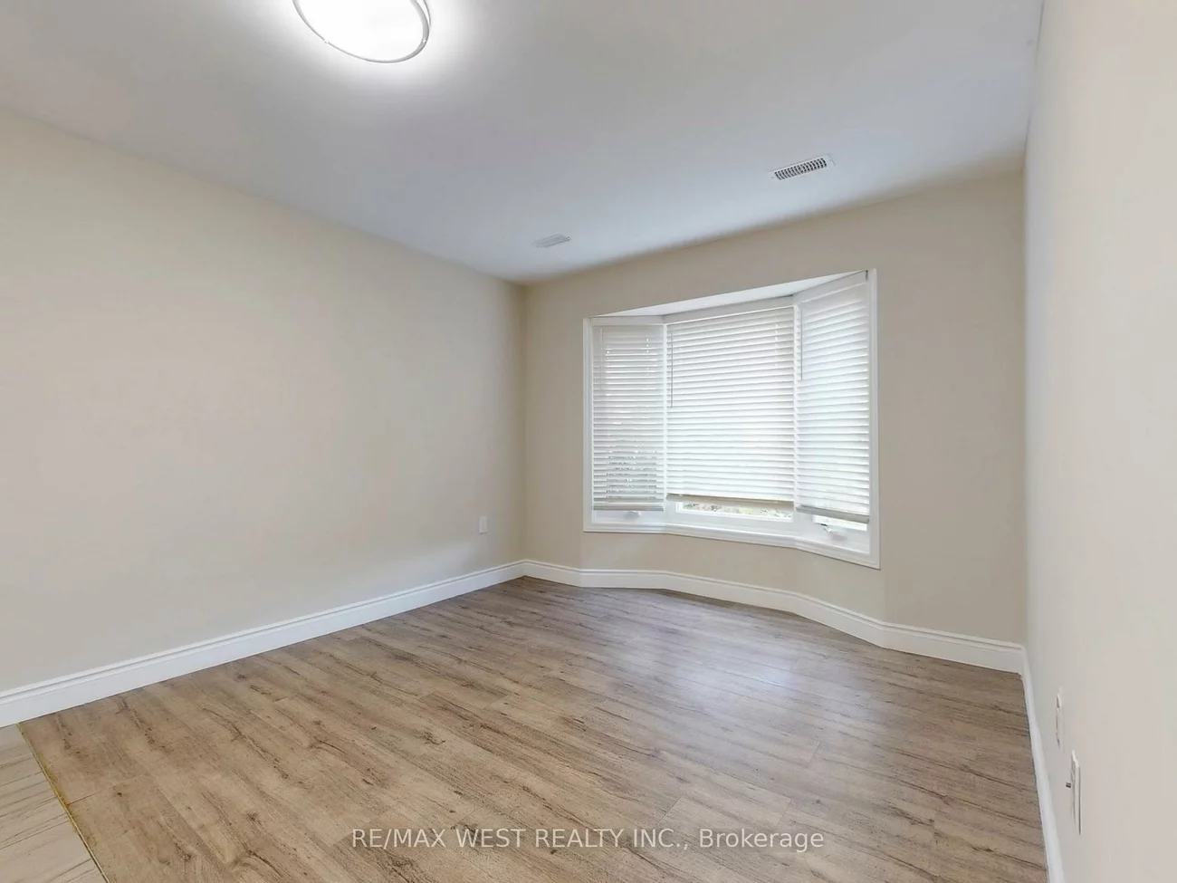 292, St Vincent, Wellington, Barrie