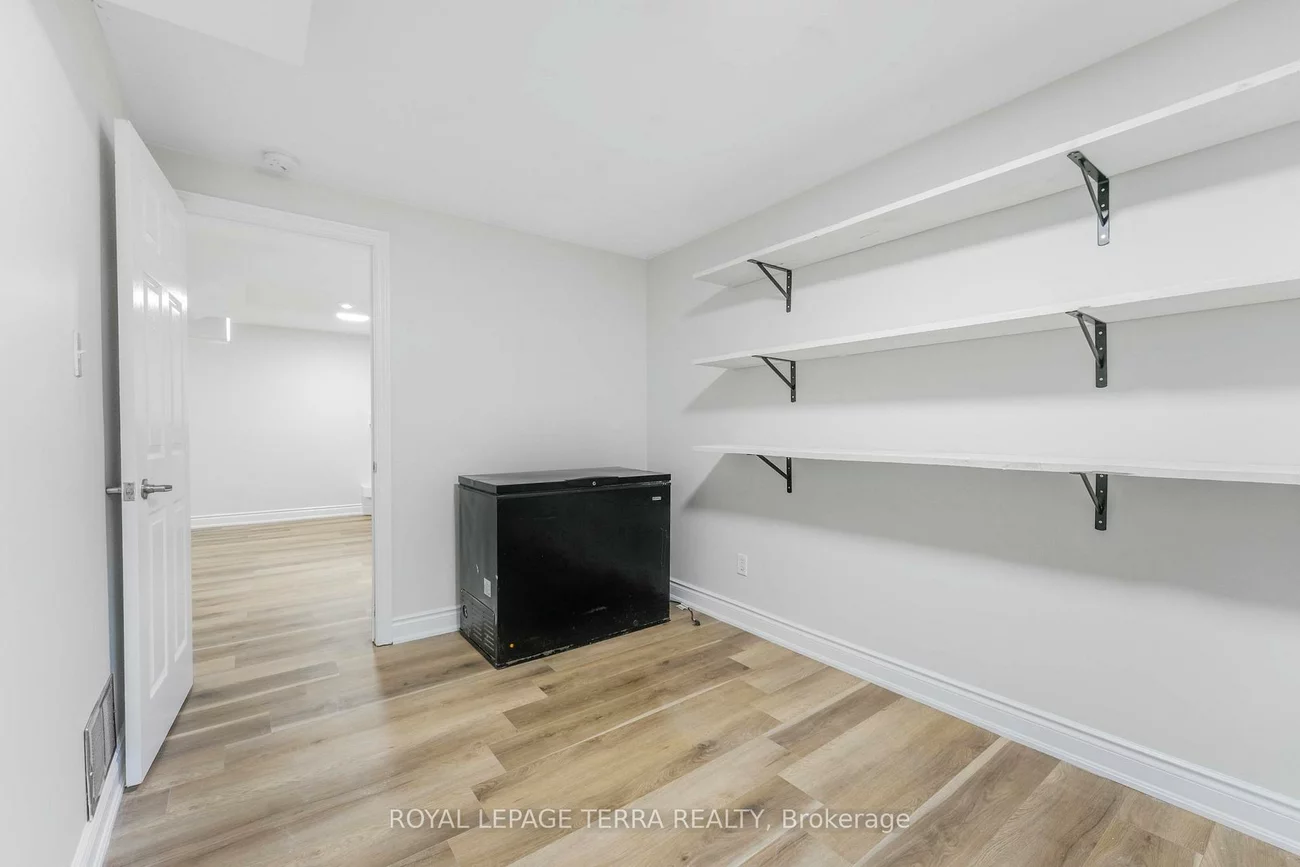 67, Livingstone, Sunnidale, Barrie