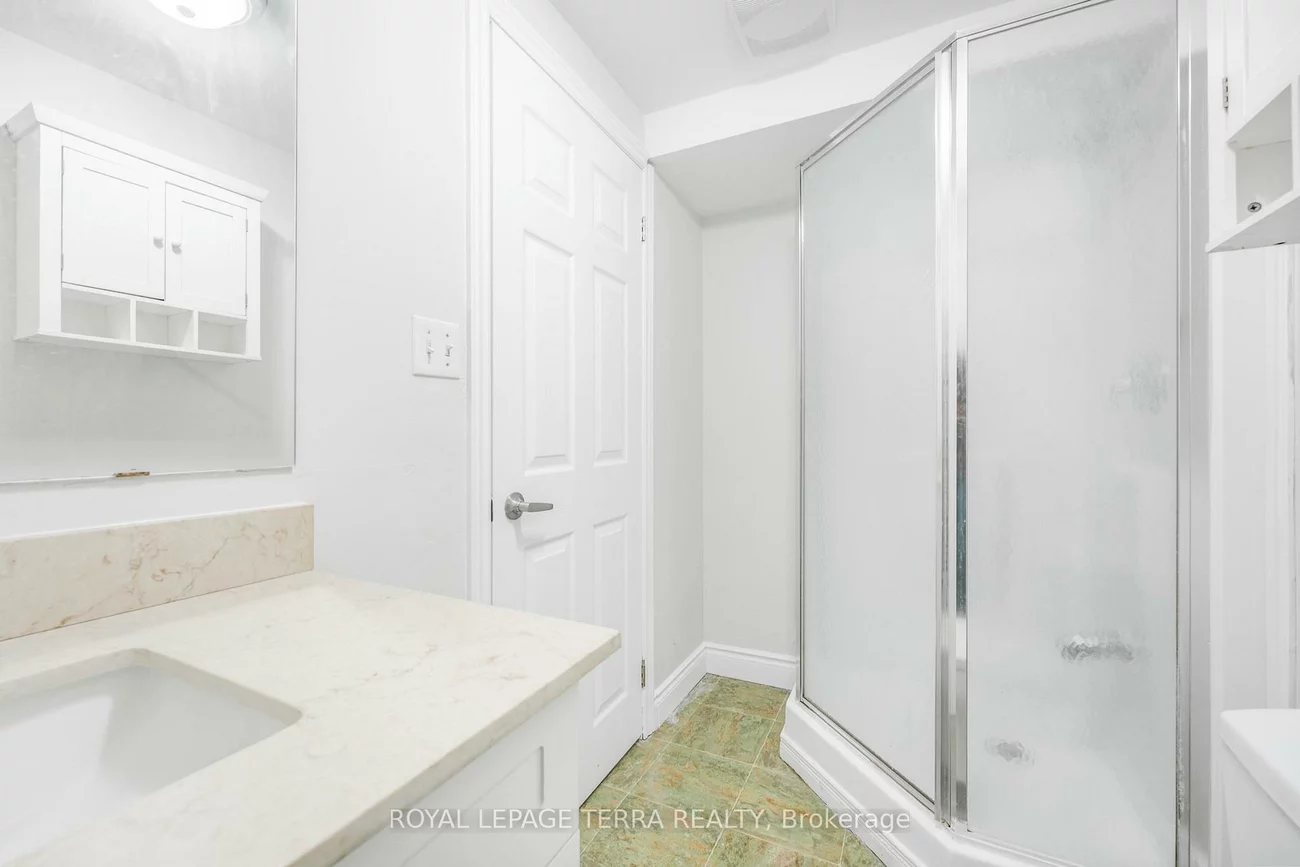 67, Livingstone, Sunnidale, Barrie