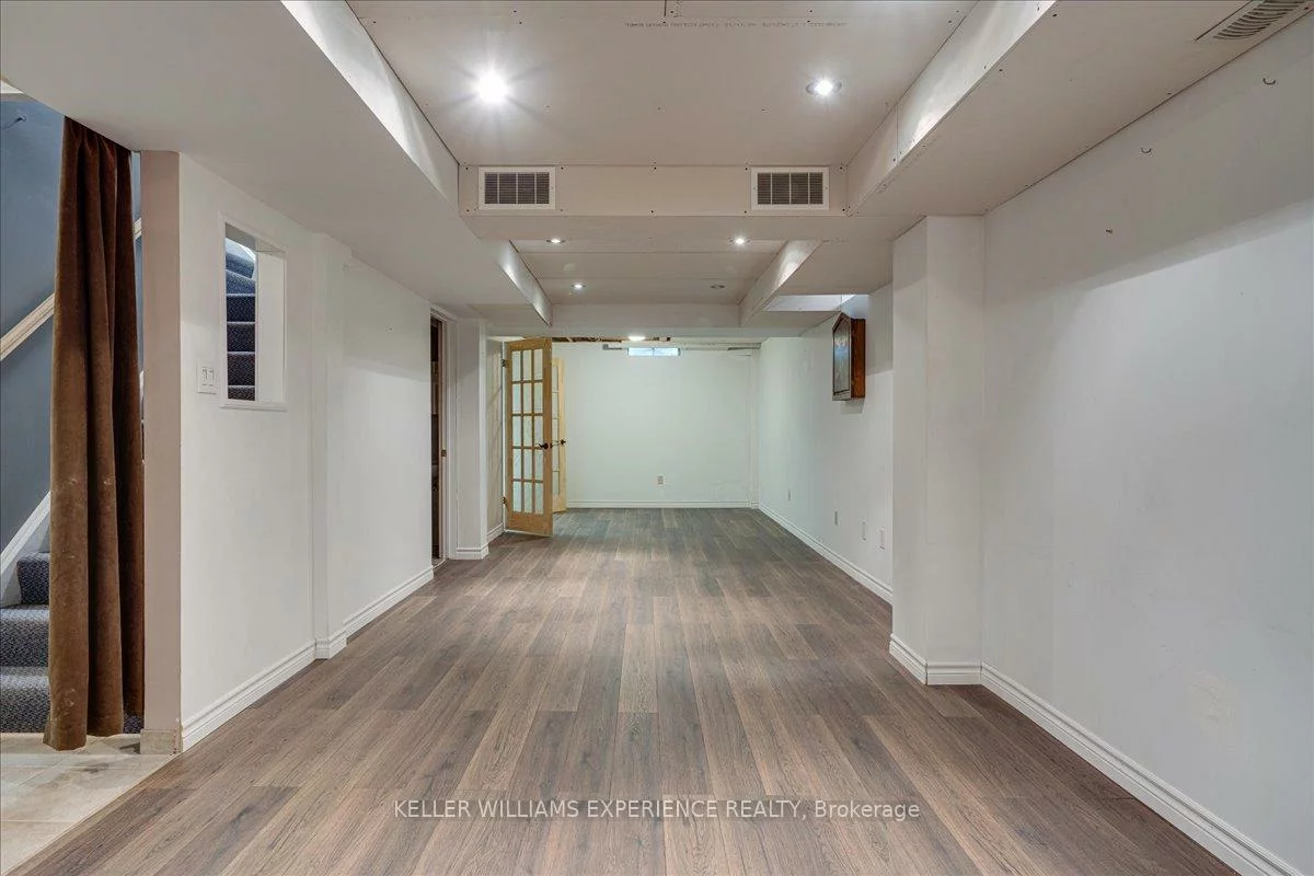 22, River Ridge, Bayshore, Barrie