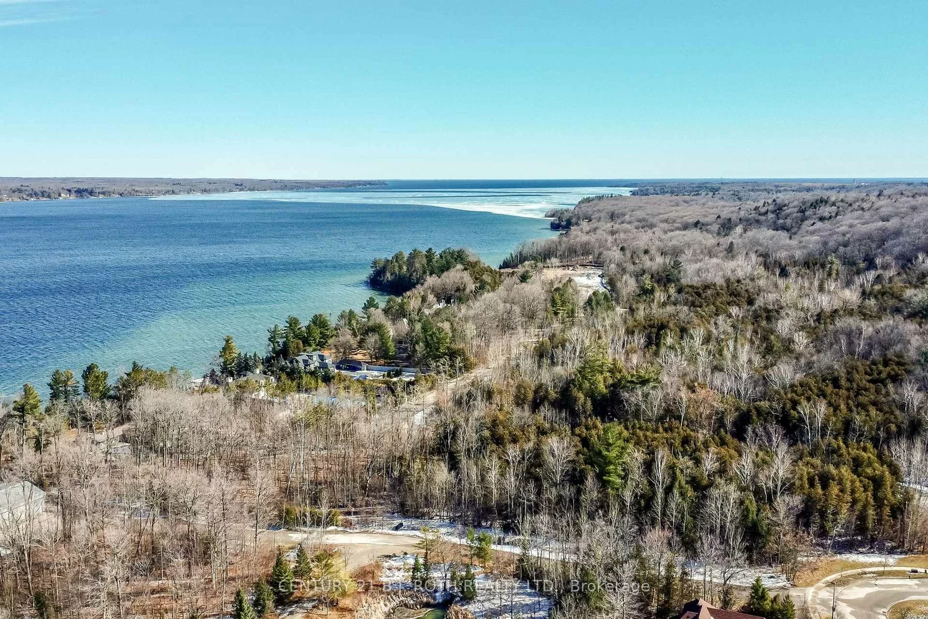 38, Camelot, Innis-Shore, Barrie