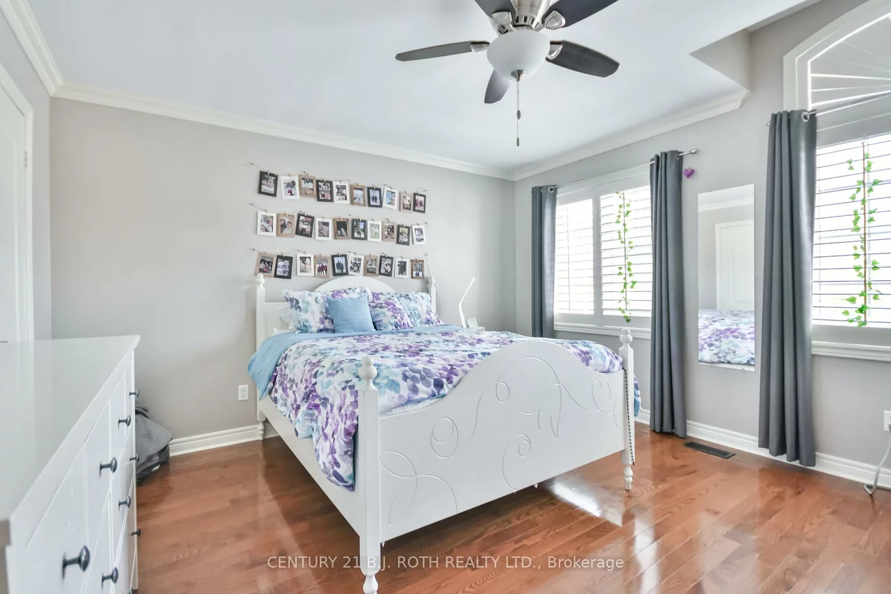 38, Camelot, Innis-Shore, Barrie